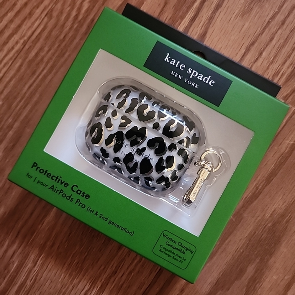 Kate Spade Leopard AirPods Pro Case 1st & 2nd Generation‎ New in box